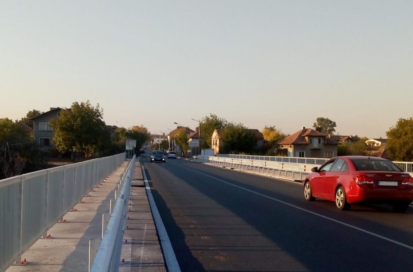  Завърши ремонтът на пътя Червен бряг – Чомаковци
