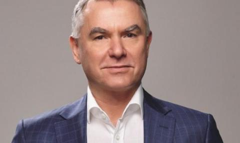 Aтaнac Бoбoĸoв хвърли оставка като шеф на „Moнбaт“