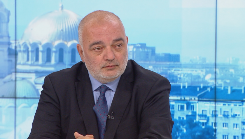 Трябва да чуем Слави Трифонов, гражданите очакват гаранции от него