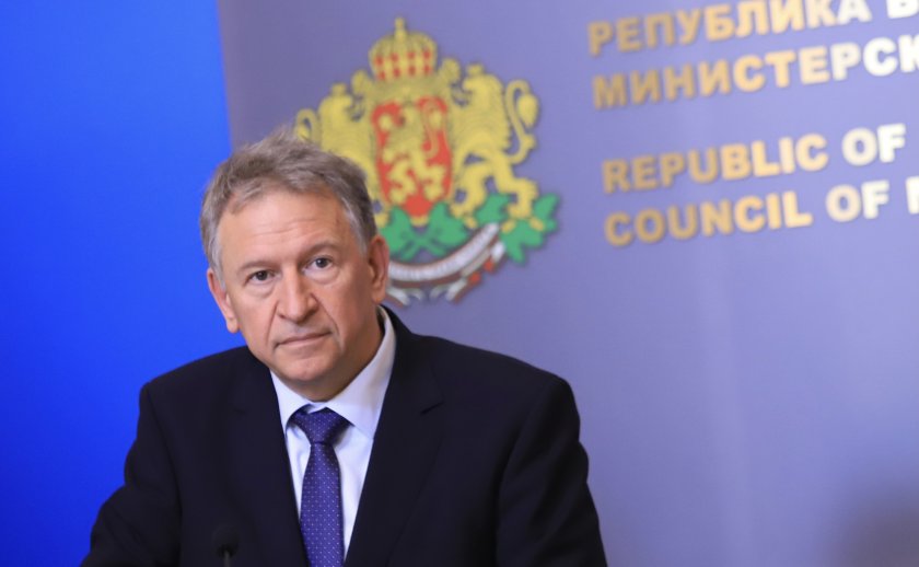  Министър Кацаров: Зелен сертификат трябва да има, докато се ваксинират по-голямата част от хората